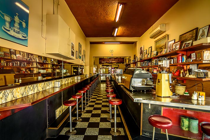 Una vera istituzione a Melbourne: Pellegrini’s Image